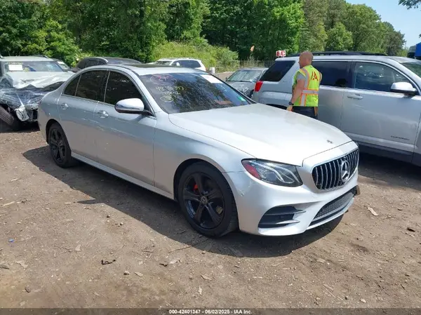 WDDZF4KB9JA445012 2018 MERCEDES-BENZ E-KLASSE - Image 1