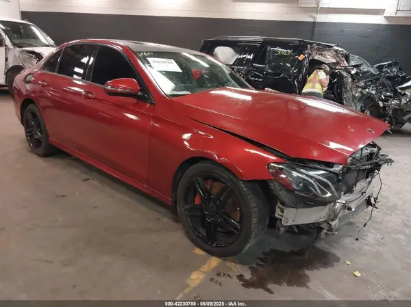 WDDZF4KB9JA474106 2018 MERCEDES-BENZ E-KLASSE - Image 1