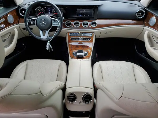 WDDZF4KB9KA533169 2019 MERCEDES-BENZ E-KLASSE - Image 8