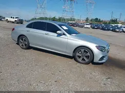 WDDZF4KB9KA550117 2019 MERCEDES-BENZ E-KLASSE