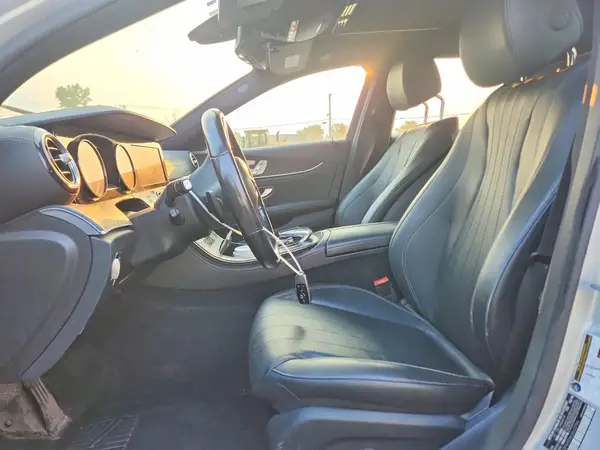 2019 MERCEDES-BENZ E-KLASSE auction photo 7