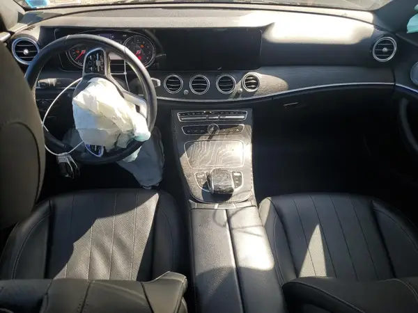 WDDZF4KB9KA582176 2019 MERCEDES-BENZ E-KLASSE - Image 8