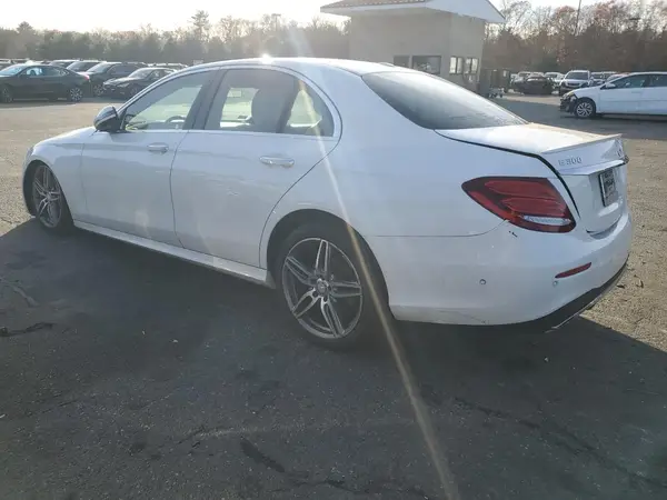 WDDZF4KBXHA032347 2017 MERCEDES-BENZ E-KLASSE - Image 2