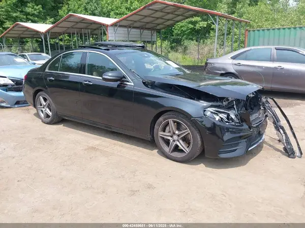 WDDZF4KBXHA059791 2017 MERCEDES-BENZ E-KLASSE - Image 1