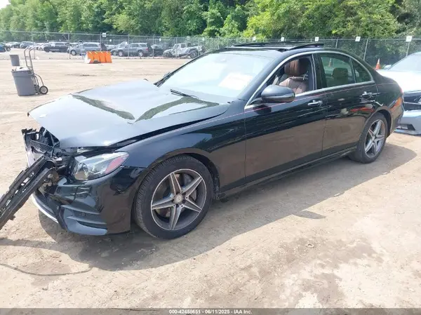 WDDZF4KBXHA059791 2017 MERCEDES-BENZ E-KLASSE - Image 2