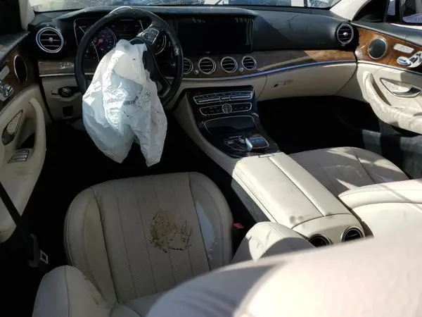 WDDZF4KBXHA132934 2017 MERCEDES-BENZ E-KLASSE - Image 8