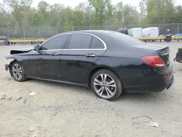 WDDZF4KBXHA165609 2017 MERCEDES-BENZ E-KLASSE - Image 2