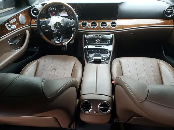 WDDZF4KBXHA165609 2017 MERCEDES-BENZ E-KLASSE - Image 8