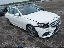 WDDZF4KBXJA305843 2018 MERCEDES-BENZ E-KLASSE