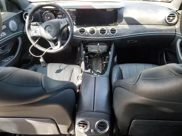 WDDZF4KBXJA381398 2018 MERCEDES-BENZ E-KLASSE - Image 8