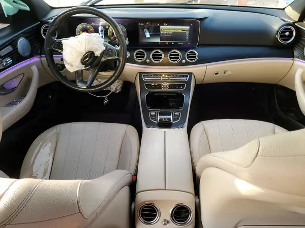 WDDZF4KBXJA385404 2018 MERCEDES-BENZ E-KLASSE - Image 8
