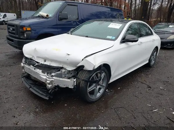 WDDZF4KBXKA514520 2019 MERCEDES-BENZ E-KLASSE - Image 2