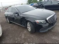 WDDZF4KBXKA518437 2019 MERCEDES-BENZ E-KLASSE