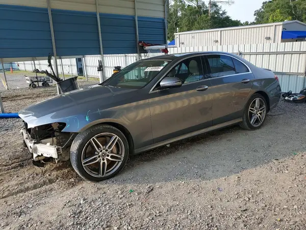 WDDZF4KBXKA592666 2019 MERCEDES-BENZ E-KLASSE - Image 1