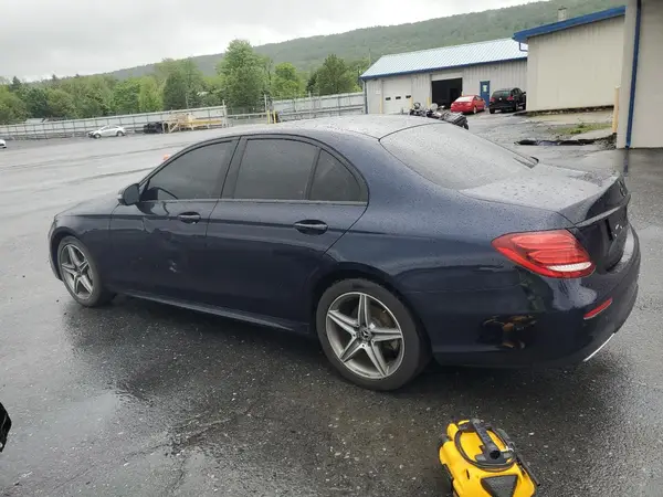 WDDZF4KBXKA595325 2019 MERCEDES-BENZ E-KLASSE - Image 2
