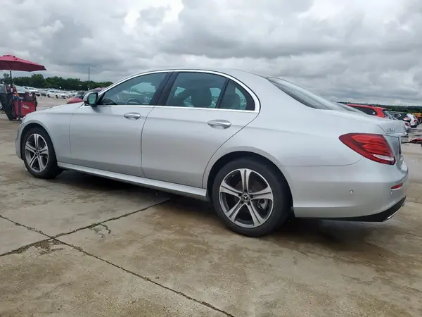 WDDZF4KBXKA678849 2019 MERCEDES-BENZ E-KLASSE - Image 2