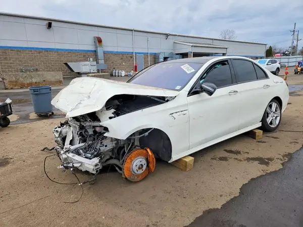 WDDZF6BB9KA564398 2019 MERCEDES-BENZ E-KLASSE - Image 1