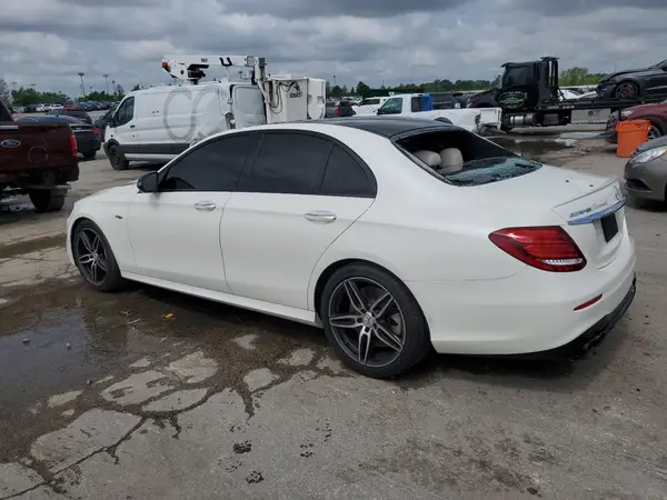 WDDZF6BBXLA712043 2020 MERCEDES-BENZ E-KLASSE - Image 2