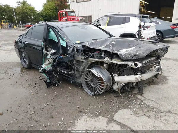 WDDZF6EB6JA396097 2018 MERCEDES-BENZ E-KLASSE - Image 1