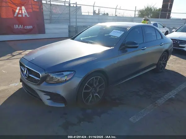 WDDZF6EB9JA365782 2018 MERCEDES-BENZ E-KLASSE - Image 2