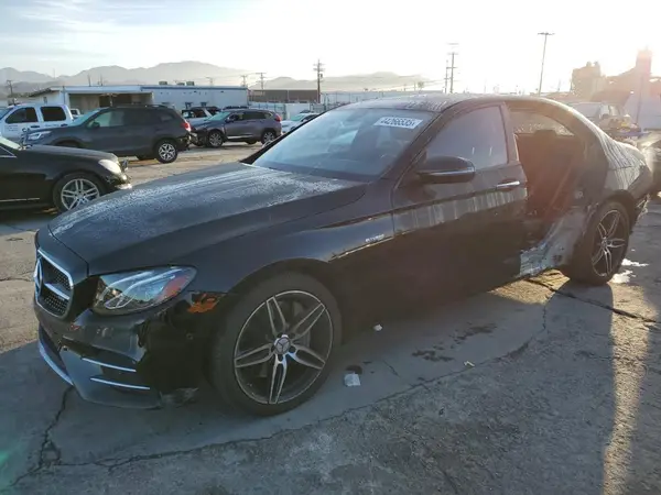 WDDZF6EB9JA391833 2018 MERCEDES-BENZ E-KLASSE - Image 1