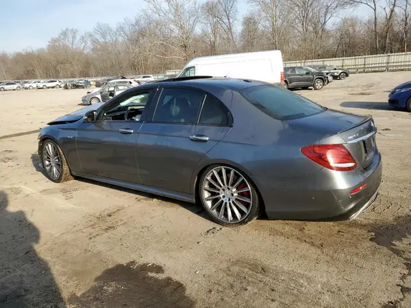 WDDZF6EBXJA404444 2018 MERCEDES-BENZ E-KLASSE - Image 2