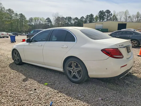 WDDZF6GB2JA390214 2018 MERCEDES-BENZ E-KLASSE - Image 2