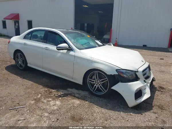WDDZF6GB4JA362608 2018 MERCEDES-BENZ E-KLASSE - Image 1