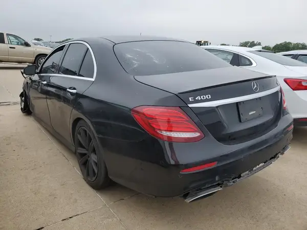 WDDZF6GB9JA380098 2018 MERCEDES-BENZ E-KLASSE - Image 2