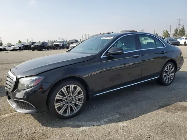 WDDZF6GBXJA383821 2018 MERCEDES-BENZ E-KLASSE - Image 1