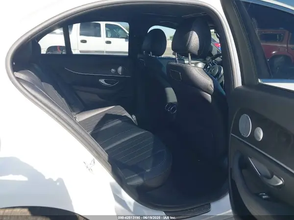 WDDZF6JB1KA516122 2019 MERCEDES-BENZ E-KLASSE - Image 8