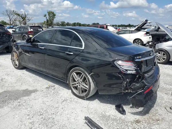 WDDZF6JB3KA515912 2019 MERCEDES-BENZ E-KLASSE - Image 2