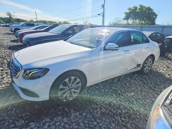 WDDZF6JB4KA514459 2019 MERCEDES-BENZ E-KLASSE - Image 1