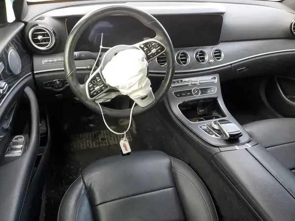 WDDZF6JB8KA535119 2019 MERCEDES-BENZ E-KLASSE - Image 8