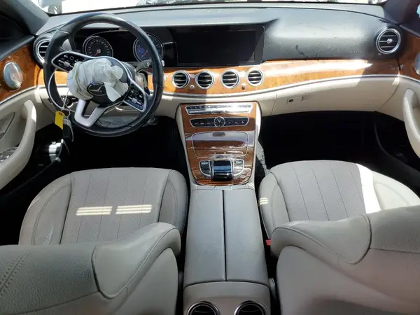 WDDZF6JBXKA497053 2019 MERCEDES-BENZ E-KLASSE - Image 8
