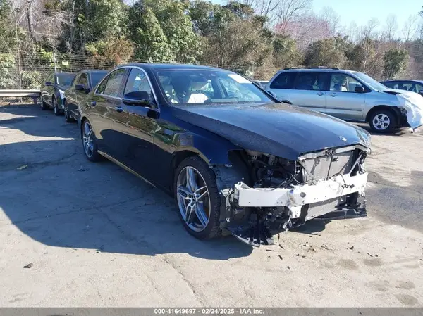 WDDZF6JBXKA506088 2019 MERCEDES-BENZ E-KLASSE - Image 1