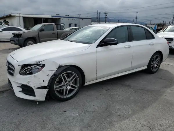 WDDZF8DB3LA725659 2020 MERCEDES-BENZ E-KLASSE - Image 1