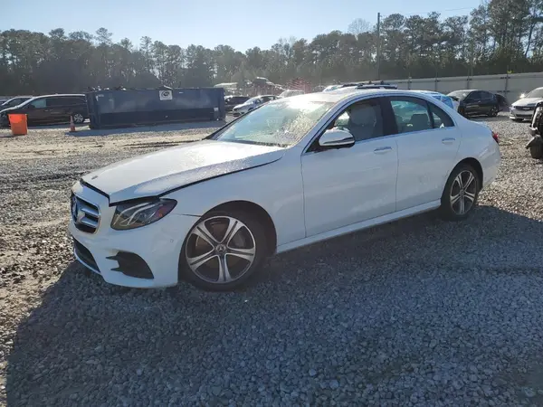 WDDZF8DB3LA725810 2020 MERCEDES-BENZ E-KLASSE - Image 1