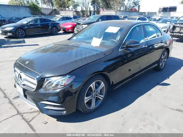 WDDZF8DB5LA748750 2020 MERCEDES-BENZ E-KLASSE - Image 2