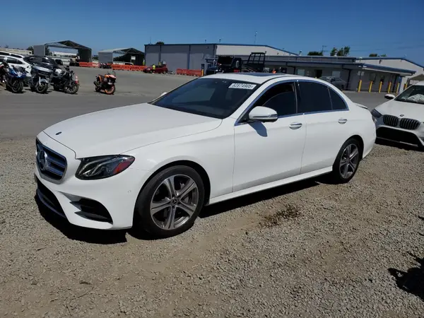 WDDZF8DB8LA702913 2020 MERCEDES-BENZ E-KLASSE - Image 1