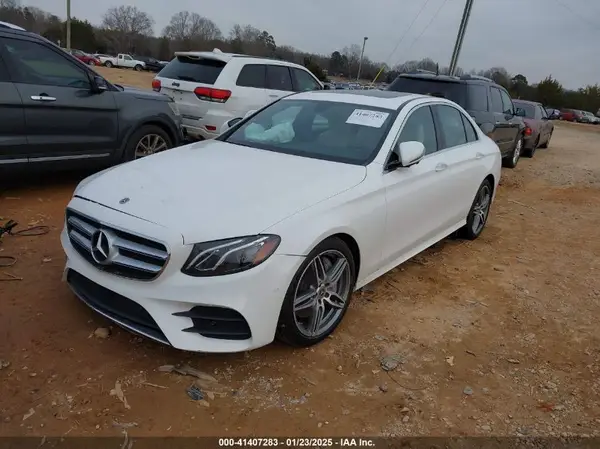 WDDZF8DB8LA754896 2020 MERCEDES-BENZ E-KLASSE - Image 2