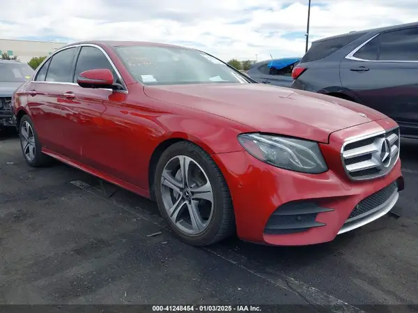 WDDZF8DBXLA704257 2020 MERCEDES-BENZ E-KLASSE - Image 1