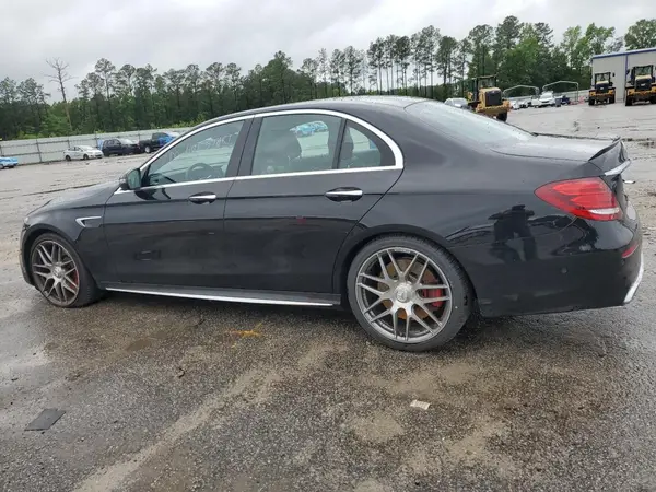 WDDZF8KB1KA538521 2019 MERCEDES-BENZ E-KLASSE - Image 2