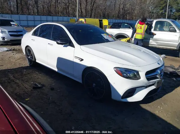 WDDZF8KB3KA503589 2019 MERCEDES-BENZ E-KLASSE - Image 1
