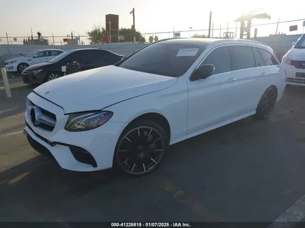 WDDZH6GB0HA137753 2017 MERCEDES-BENZ E-KLASSE - Image 2