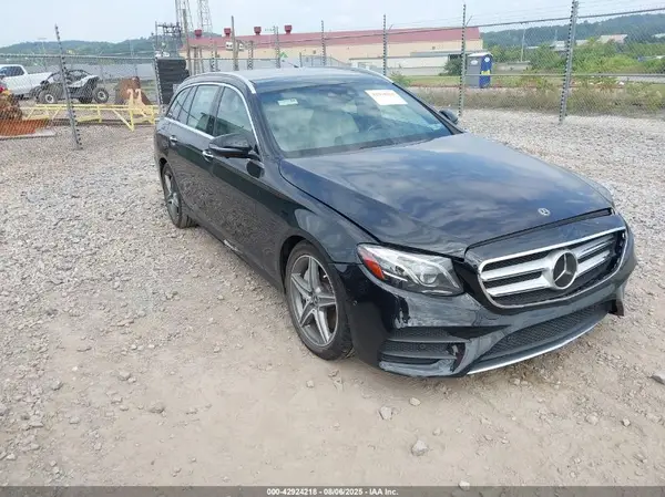 WDDZH6GB3HA225924 2017 MERCEDES-BENZ E-KLASSE - Image 1