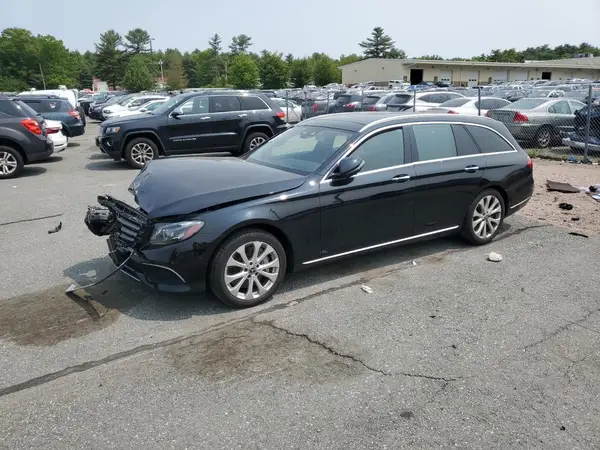 WDDZH6GB8HA240368 2017 MERCEDES-BENZ E-KLASSE - Image 1