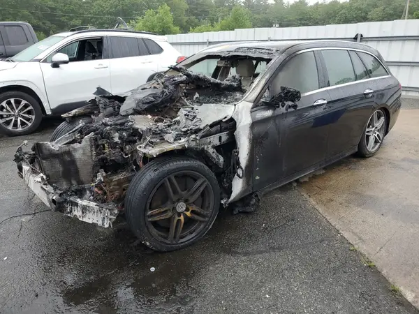 WDDZH6JB0KA636553 2019 MERCEDES-BENZ E-KLASSE - Image 1