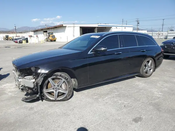 WDDZH6JB1KA564164 2019 MERCEDES-BENZ E-KLASSE - Image 1