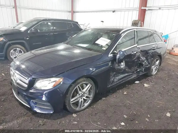 WDDZH6JB2KA609306 2019 MERCEDES-BENZ E-KLASSE - Image 2